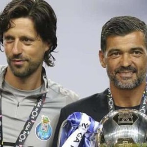 开云体育下载-孔塞桑遭助手背叛？葡超版瓜帅和比拉诺瓦的故事…