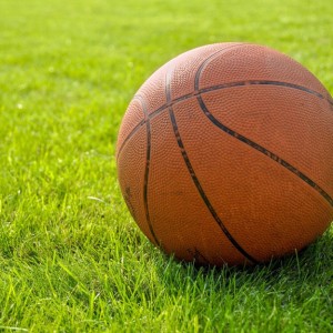 国内媒体人：上海男篮在交易中送出的球员没有上赛季的主要轮换球员